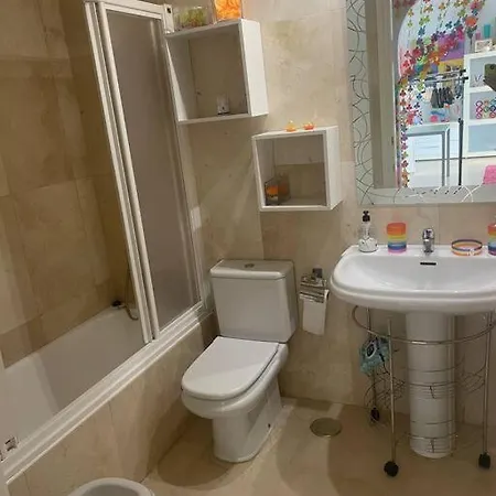 Club Nautico Con Piscina