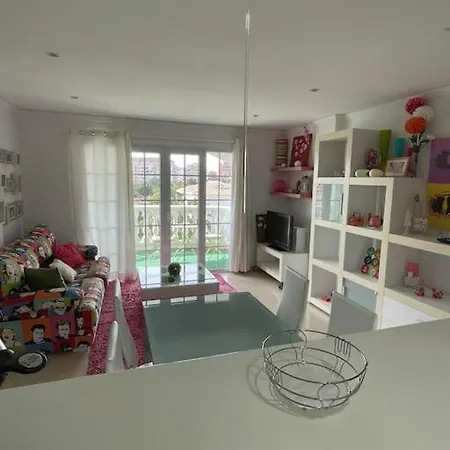 Апартаменти Club Nautico Con Piscina Денія